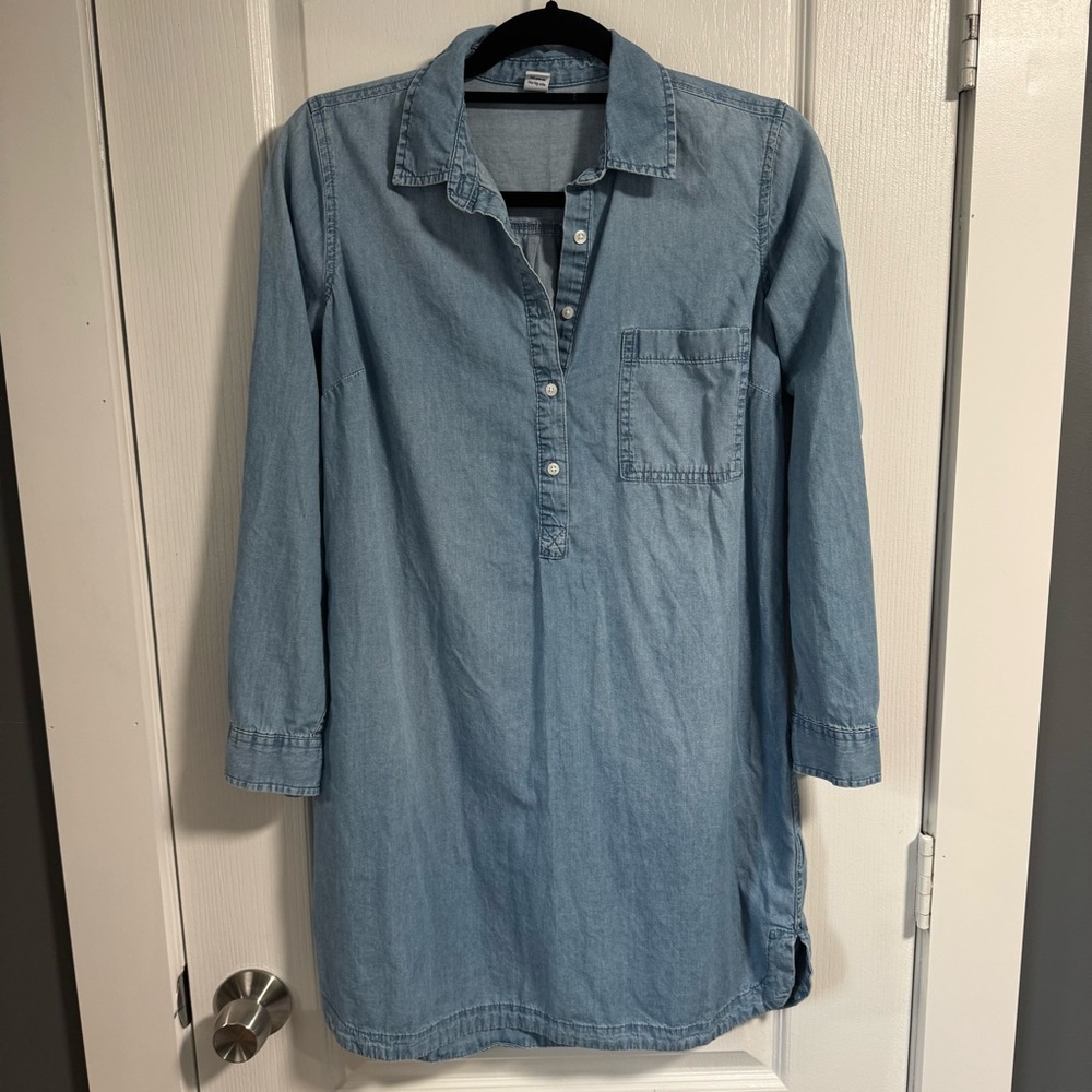 Old Navy Woman’s Light Blue 1/2 Button Denim Dress Size S Excellent Condition
